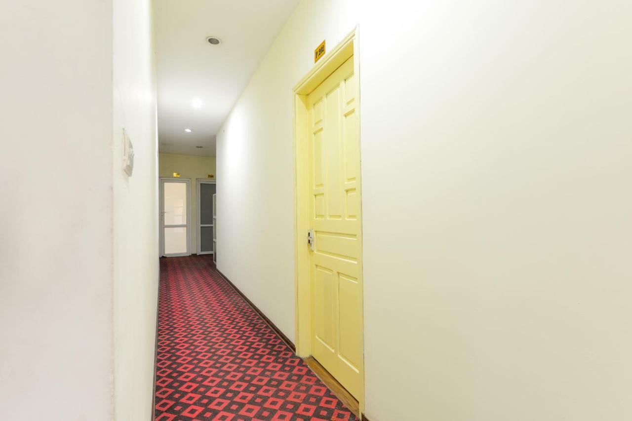 Oyo 279 West Lake Hotel هانوي المظهر الخارجي الصورة